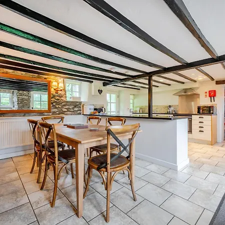 Hullet Hall At The Graythwaite Estate * 울버스톤